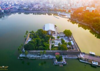 आपल्या सोलापूरमधील १० पर्यटन स्थळे