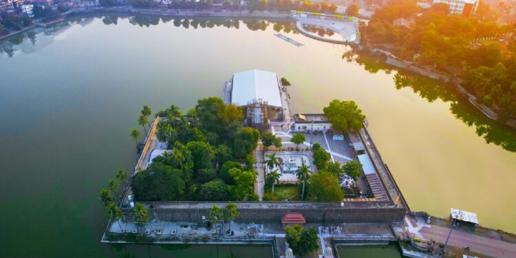 आपल्या सोलापूरमधील १० पर्यटन स्थळे