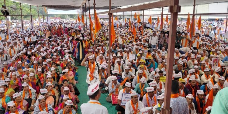 आता कुणबी समाजाचा आझाद मैदानात ठिय्या; हैदराबाद गॅझेटियर GR रद्द करण्याची मागणी