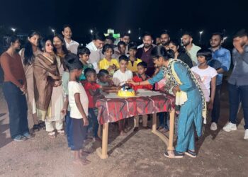 लोकराजा अभ्यासिकेने अनाथ मुलांसोबत साजरी केली दिवाळी..!