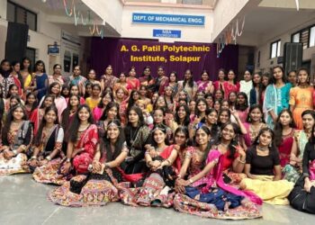 ए. जी. पाटील पॉलिटेक्निक मध्ये गरबा व दांडिया स्पर्धा संपन्न…