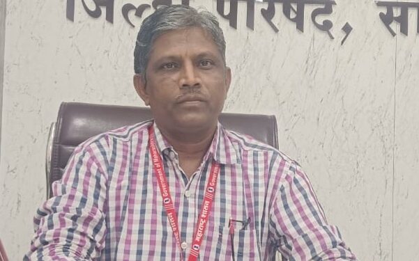 जिल्ह्यातील शाळांमध्ये त्रिभाषा सूत्र लागूसाठी शिक्षणाधिकारी कादर शेख यांनी चर्चासत्राचे केले आयोजन..!