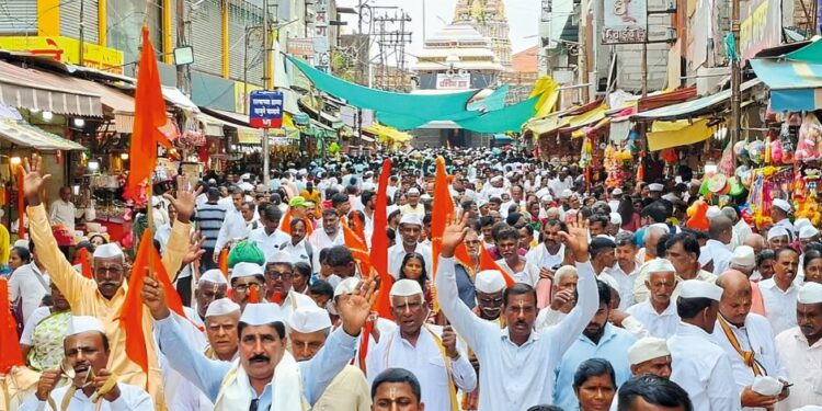 विठू नामाच्या जयघोषाने दुमदुमली पंढरी; ‘कार्तिकी एकादशीला सहा लाख वैष्णवांचा मेळा’