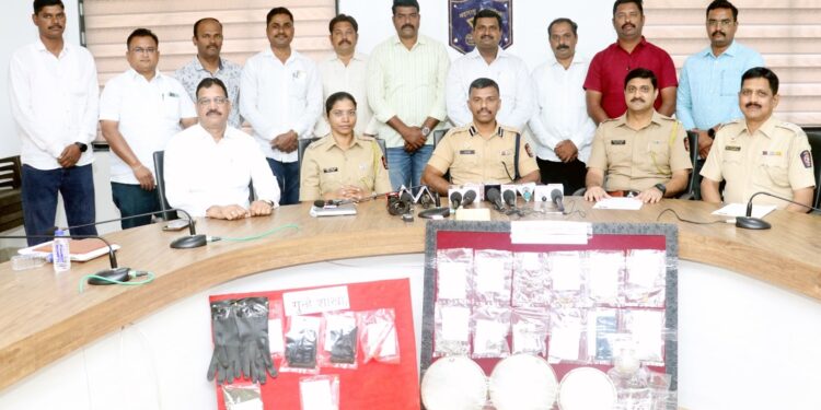 तिहेरी घरफोडी करणाऱ्या दोन आंतरराज्य गुन्हेगारांना अटक