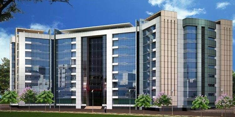 आयटी पार्कच्या 50 एकर जमिनीवर १५ मजली इमारती शक्य; जिल्हाधिकाऱ्यांचे स्पष्टीकरण