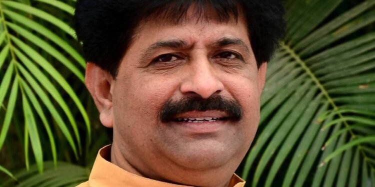 शरद राष्ट्रवादीच्या सोलापूर शहराध्यक्षपदी महेश गादेकर