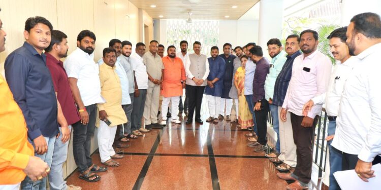 प्रथमेश कोठे यांनी मुख्यमंत्री देवेंद्र फडणवीस यांची घेतली भेट…!