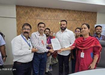 स्वच्छ भारत मिशन व जलजीवन मिशनच्या कर्मचाऱ्यांचे थकलेले मानधन देण्याबाबत पालकमंत्री गोरे सकारात्मक..