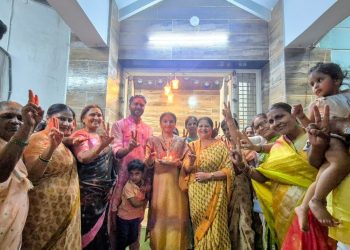 अवघ्या ३४ मताने निवडून आलेल्या माजी आमदाराच्या पत्नीने  दक्षिण मध्ये राखला शिवसेनेचा गड…