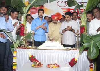 आमदार जयंत आसगावकर यांचा वाढदिवस उत्साहात साजरा