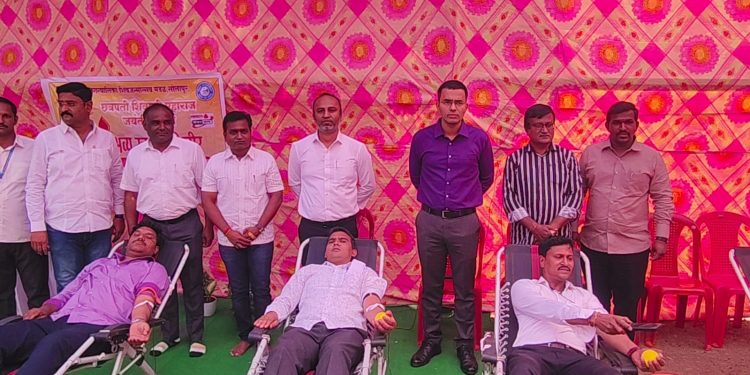 शिवजयंती निमित्त महापालिकेतील रक्तदान शिबिरास उत्स्फूर्त प्रतिसाद
