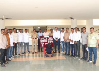 पुण्याचा सराईत चोरटा सोलापूर पोलिसांच्या जाळ्यात; ५ घरफोडीचे गुन्हे उघड…