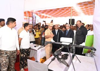 सायबर गुन्हे, AI ड्रोन व डायल 112 उपक्रमांकाची जनजागृती