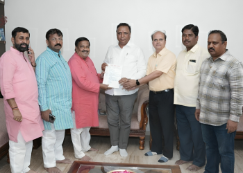 निधी मंजूर, पण काम बंद; मराठी भवनसाठी मंत्री आशिष शेलार यांचे आश्वासन