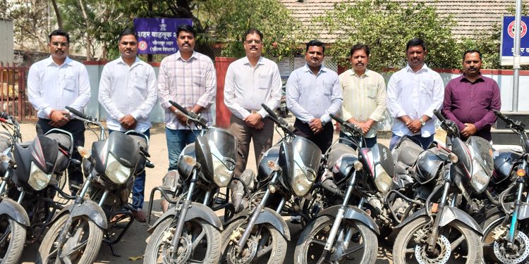 आंतरजिल्हा चोरट्याचा सोलापुरात ‘गेम’; गुन्हे शाखेने आवळल्या मुसक्या,१५ दुचाकी हस्तगत!