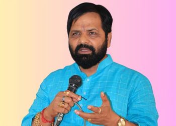 फलोत्पादन व खारभूमी विकास मंत्री भरत गोगावले यांचा सोलापूर जिल्हा दौरा