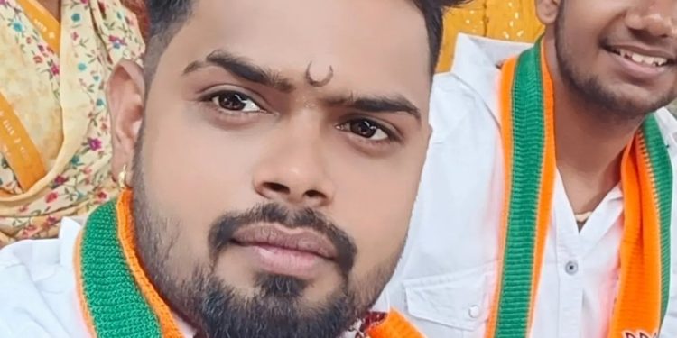 अर्ध्या तासात येतो’ सांगून घराबाहेर पडलेला जीम ट्रेनर मृतावस्थेत; १४ दिवसांनंतर झुडपात आढळला मृतदेह