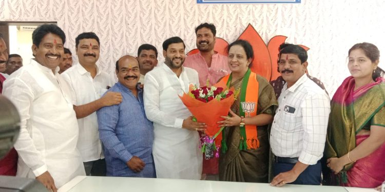 महापालिकेच्या तिजोरीच्या चाव्या ‘चाकोते’ घराण्याकडे; भाजपच्या दिग्गजांनी पुन्हा सिद्ध केली आपली ‘पॉवर’!