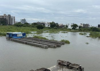 आदिला नदी परिसरातील ब्ल्यू , रेड लाईनला रहिवाशांचा विरोध