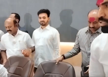 सत्ता मिळाली पण माणुसकीही जपली! आमदार सचिन कल्याणशेट्टींच्या ‘त्या’ कृतीने सोलापूर जिल्हा परिषदेत जिंकली सर्वांची मने.