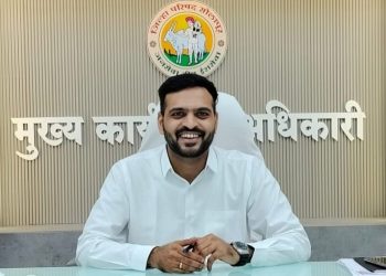 सोलापूर जिल्हा परिषदेचा डंका! ई-प्रशासनात पटकावला प्रथम क्रमांक; मुख्यमंत्र्यांकडून सादरीकरणाचे निमंत्रण