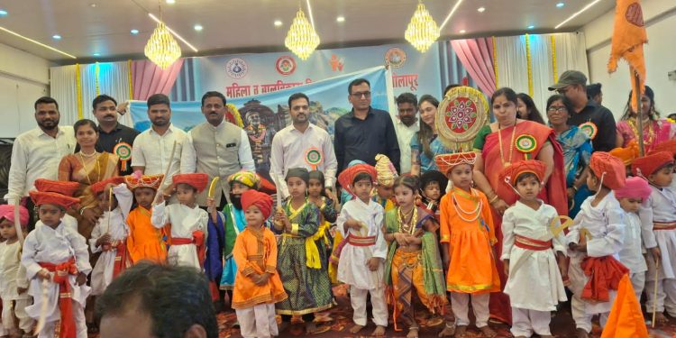 महिला व बालविकास विभागाच्या सांस्कृतिक कार्यक्रमांनी रंगला महिला दिनाचा सोहळा