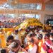 बार्शीच्या सोमनाथ राऊत यांची येरमाळा येथील आई येडेश्वरीला नयनरम्य पुष्पसेवा