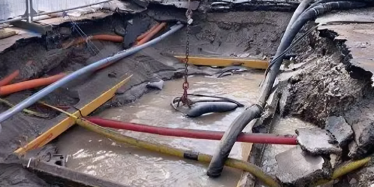 सोलापूरकरांनो पाणी जपून वापरा! उद्या शहराचा पाणीपुरवठा बंद; मुख्य जलवाहिनी फुटल्याने मनपाचा निर्णय