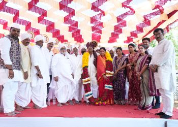 ह. भ. प. बाळकृष्ण इंगळे यांचा आदर्श सर्वांनी घ्यावा – गहिनीनाथ महाराज औसेकर