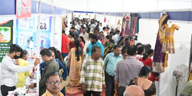 सहकार भारतीच्या व्हिजन एक्स्पोला भरभरून प्रतिसाद स्वागताध्यक्ष सुधा अळ्ळीमोरे
