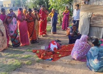 निंबर्गीत डोक्यात दगड घालून मोठ्या भावाचा खून; गावात खळबळ