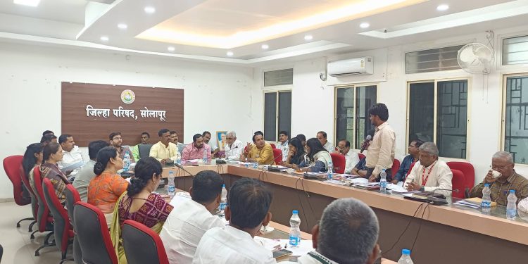 जिल्हा परिषदेत विकासकामांना गती; स्थायी समिती सभेत आरोग्य सुविधांवर सखोल चर्चा