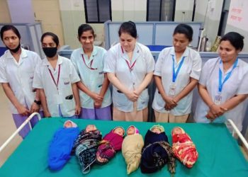 जागतिक परिचारिका दिनी सोलापुरात नवजीवनाचा आनंद; परिचारिकांच्या सेवेतून सात बाळांचा जन्म..!