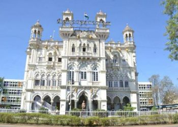 महापालिकेत १०९ अधिकारी-कर्मचाऱ्यांना पदोन्नती; चौबे, मठपती कार्यकारी अभियंता