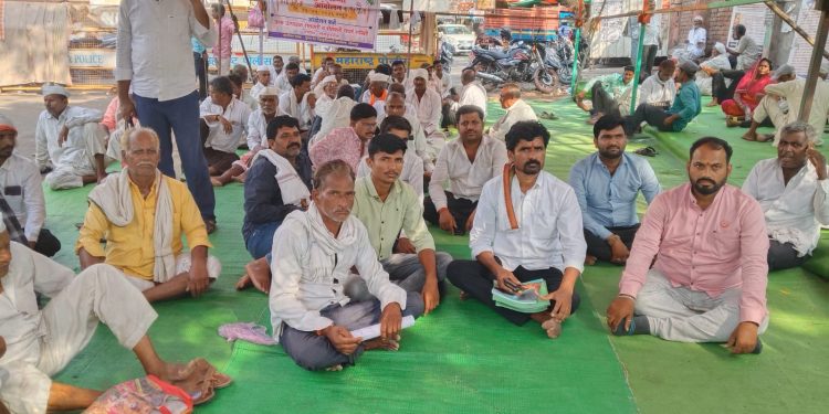 गोकुळ शुगर्स अडचणीत? १३० कोटी ऊस बिल थकीत; शेतकऱ्यांचा इशारा — आंदोलन आणखी तीव्र करणार