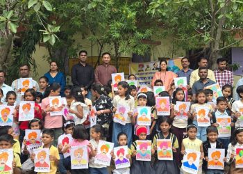 राजर्षी शाहू महाराज जयंतीनिमित्त मनपा मराठी मुलांची शाळेत चित्रकला स्पर्धा संपन्न