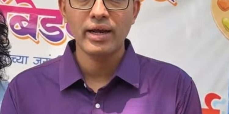 सोलापुरात कामचुकारपणा महागात; ५१ कर संकलन कर्मचाऱ्यांना दंड
