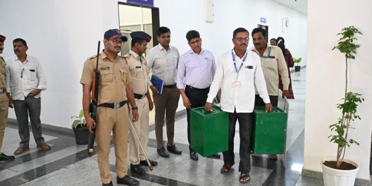 विधान परिषद मतमोजणीसाठी प्रशासन सज्ज; सोमवारी दोन तासांत लागणार निकाल