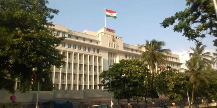 टीईटी प्रकरणाच्या पार्श्वभूमीवर शिक्षणाधिकारी, उपशिक्षणाधिकाऱ्यांच्या बदल्यांची शक्यता