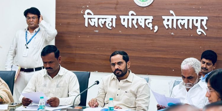 वारकऱ्यांच्या सेवेत कोणतीही तडजोड होणार नाही : जिल्हा परिषद अध्यक्ष दीपक वैद्य