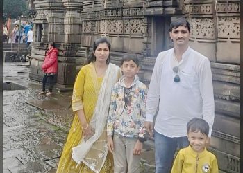 शेअर बाजाराच्या फटक्याने मुख्याध्यपकाने पत्नी व दोन मुलांसह संपवले जीवन