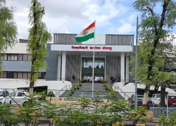 स्वातंत्र्यसैनिक निवृत्तीवेतनधारकांनी कागदपत्रे तातडीने जमा करावीत