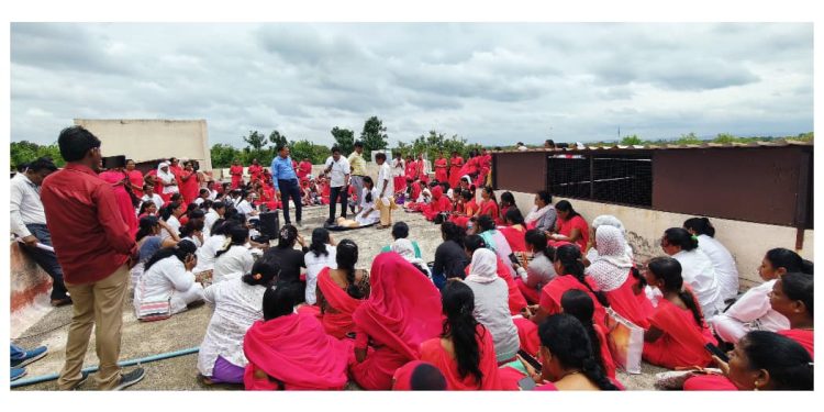 आषाढी यात्रेच्या पार्श्वभूमीवर माळशिरस येथे सीपीआर व प्रथमोपचार प्रशिक्षण