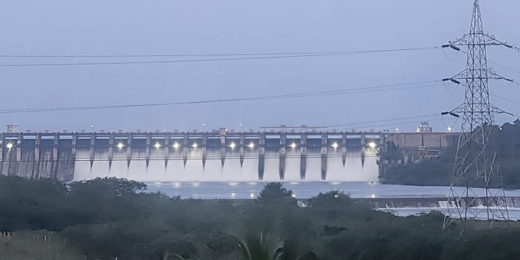 भीमेची जललाट उजनीकडे; धरण भरण्याची चाहूल, प्रशासन सतर्क