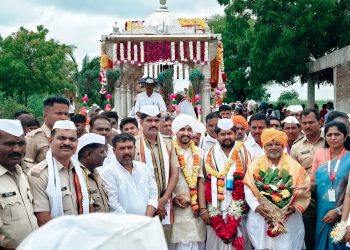 माढा तालुक्यात संत एकनाथ महाराज पालखीचे जल्लोषात स्वागत