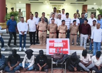 सिद्धेश्वर मंदिराजवळ चार लाखांची चोरी; तमिळनाडूतील सात जणांना बेड्या!