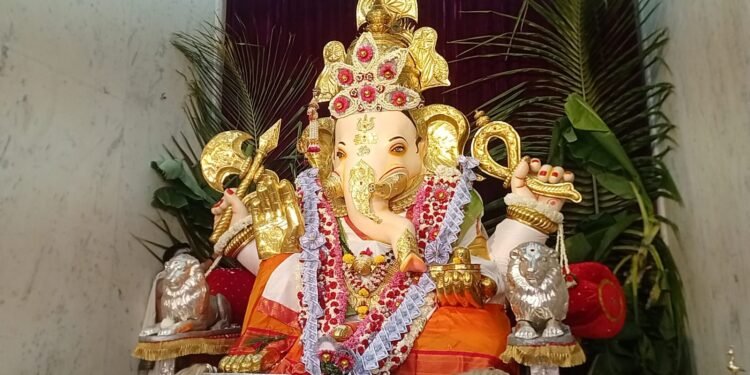 मानाचा आजोबा गणपतीच्या उत्सवाला भक्तिमय प्रारंभ..!