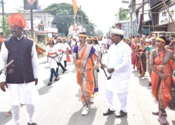कुचन प्रशालेत गणरायाचा जल्लोष; लेझीम पथकाने जिंकली मने!