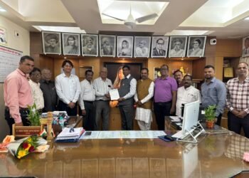 सोलापूरच्या नेटबॉलपटूंना विद्यापीठाचे व्यासपीठ द्या; कुलगुरूंना निवेदन