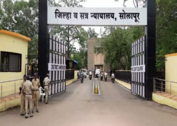 मुलाच्या खुनाच्या आरोपातून वडिलांसह चौघे निर्दोष!